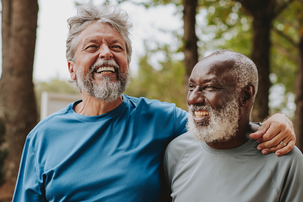 MN0867.5.25 Diabetes type 2 webinar _WEB IMAGE1 A picture of two older men laughing and enjoing the outdoors